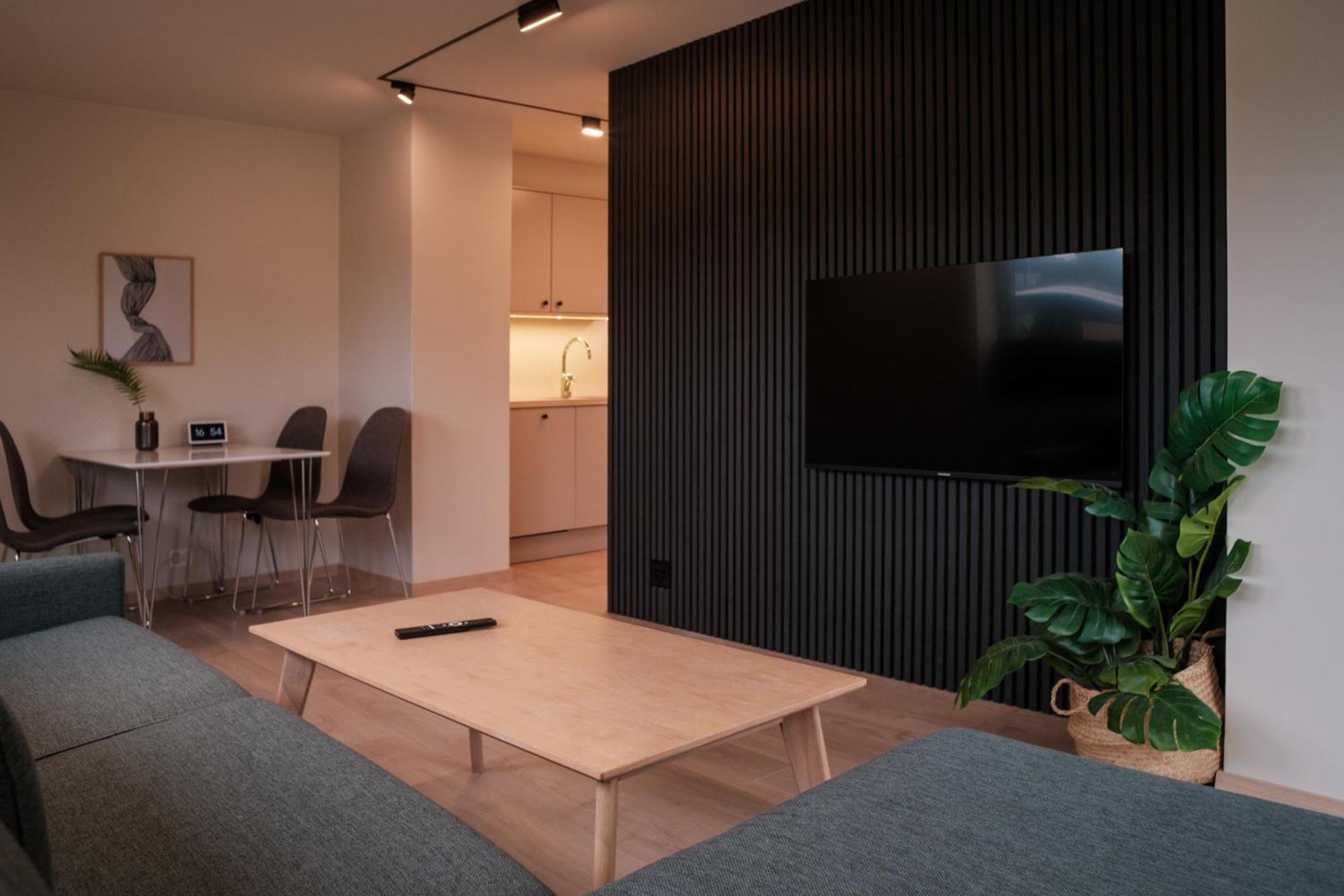 Sommaroya Beach Apartment Тромсьо Екстериор снимка